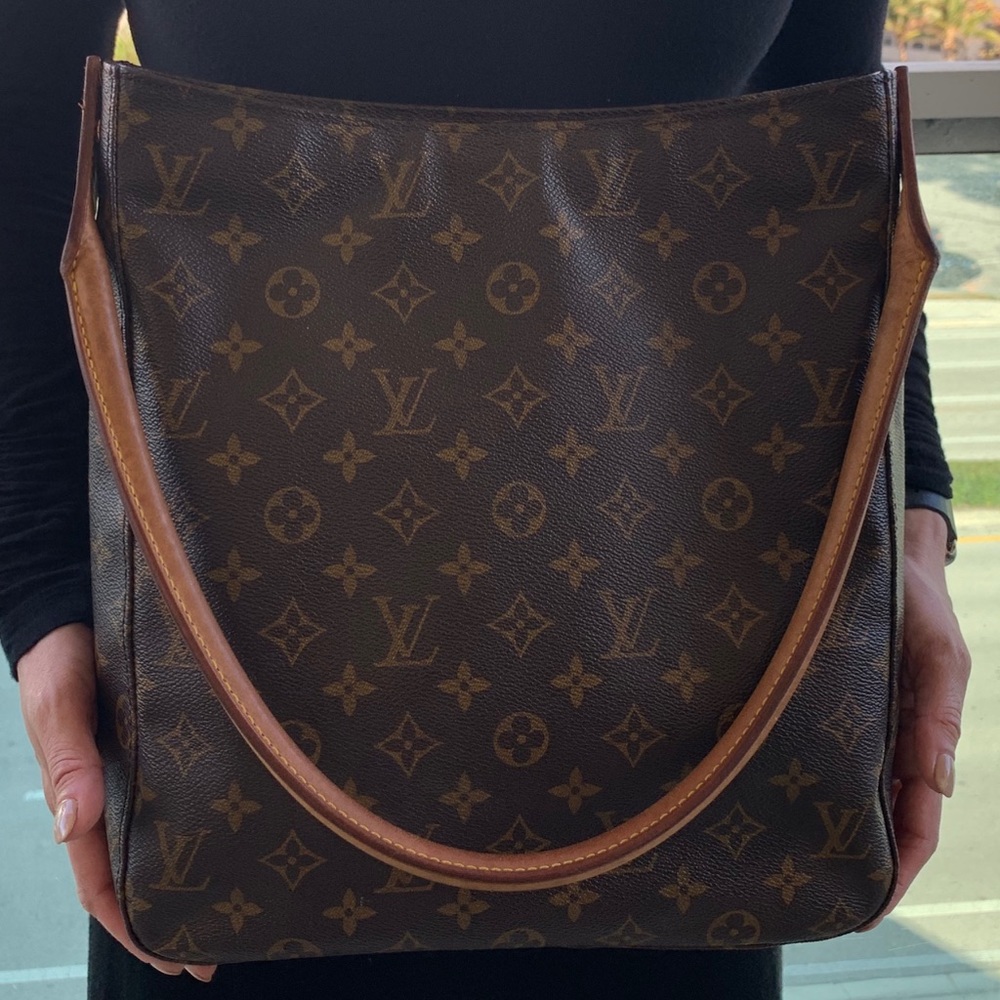 Louis Vuitton GM Looping Monogram